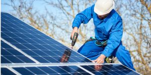 Installation Maintenance Panneaux Solaires Photovoltaïques à Labroquere